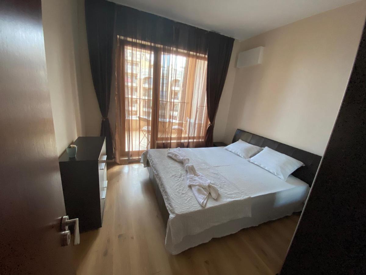 Elegantz Apartments 1 Varna Extérieur photo