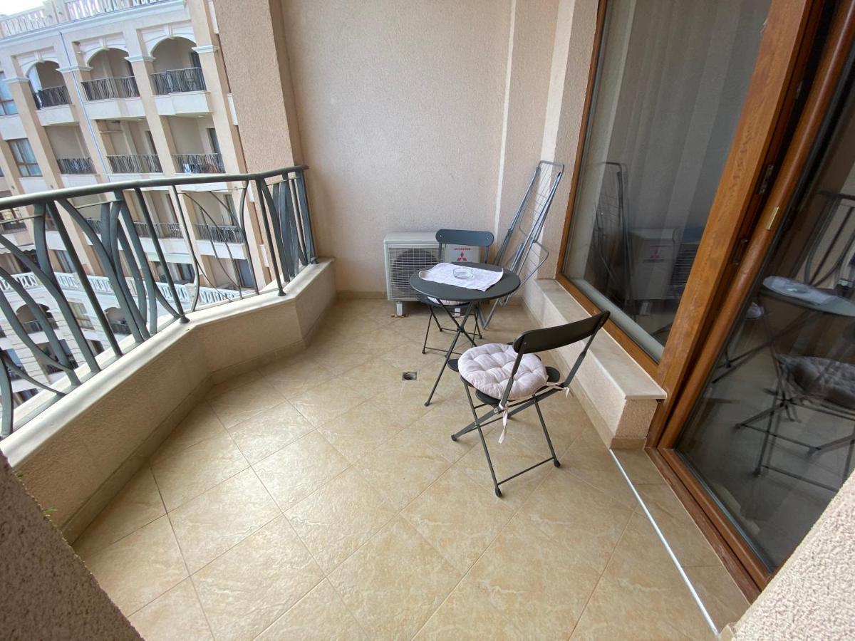 Elegantz Apartments 1 Varna Extérieur photo