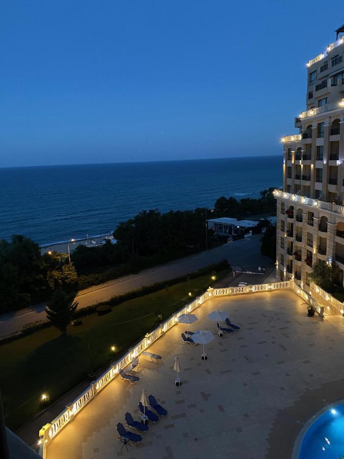 Elegantz Apartments 1 Varna Extérieur photo